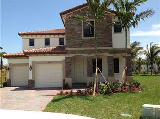 8705 NW 99th Ave, Doral, FL 33178