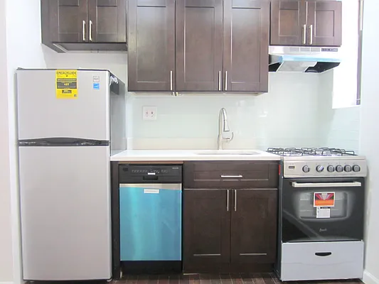 Rented by Bold New York | media 59