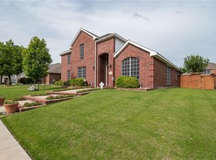 8613 Hartford Dr, Rowlett, TX 75089