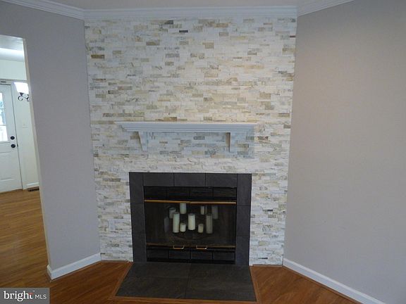 5th image of 6123 Rocky Way Ct
