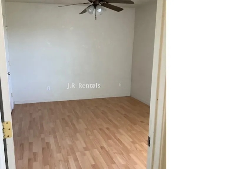 413 Brittney Way #C — Photo 21