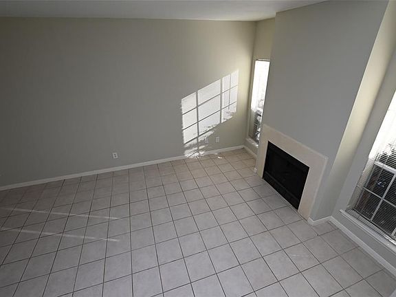 5th image of 2626 Holly Hall St APT 1016