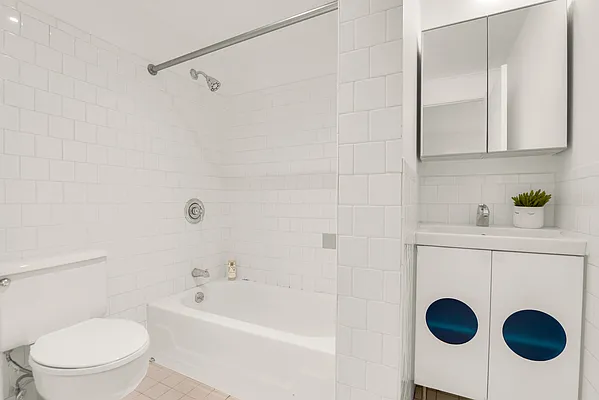 Rented by Weichert Properties - NYC | media 32