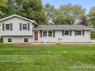 92 Aldon Ln, Ionia, MI 48846