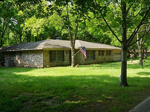 1st image of 1417 Bowie Cir
