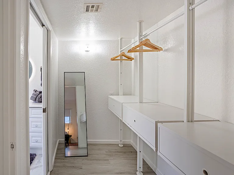 2355 Souchak Dr — Photo 41