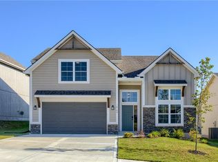 16184 Giorgia St, Parkville, MO 64152