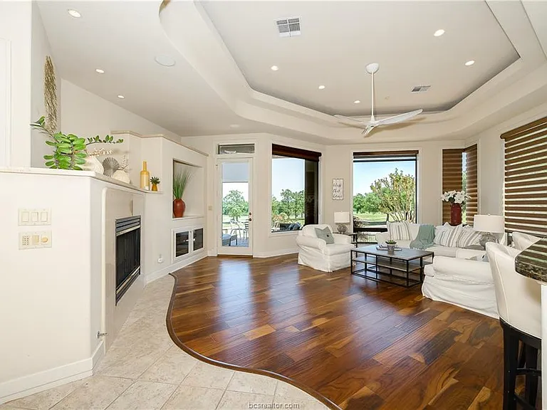 4776 Stonebriar Cir — Photo 9