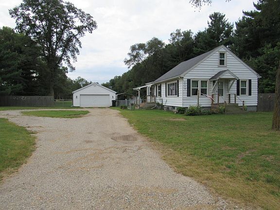 2nd image of 32771 Us Highway 12