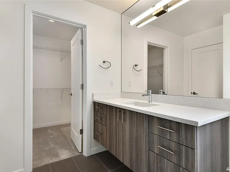 PMFRE-R531 — Photo 13