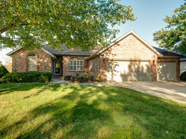 430 Spring Meadow Drive, Rogersville, MO 65742