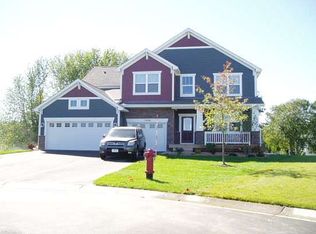 1339 Quail Creek Cir, Eagan, MN 55123