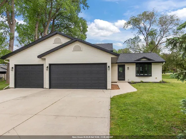 N7351 Winnebago St, Fond Du Lac, WI 54935