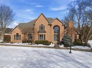 21 Timber Run Ct, Canfield, OH 44406