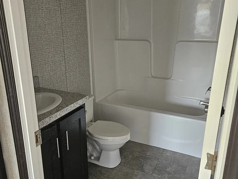 Main bathroom