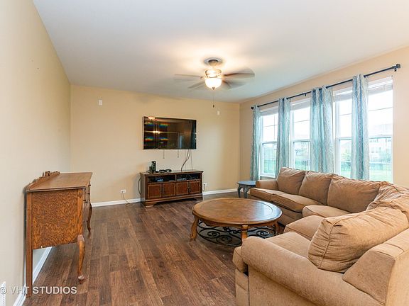 4th image of 12470 Glazier St