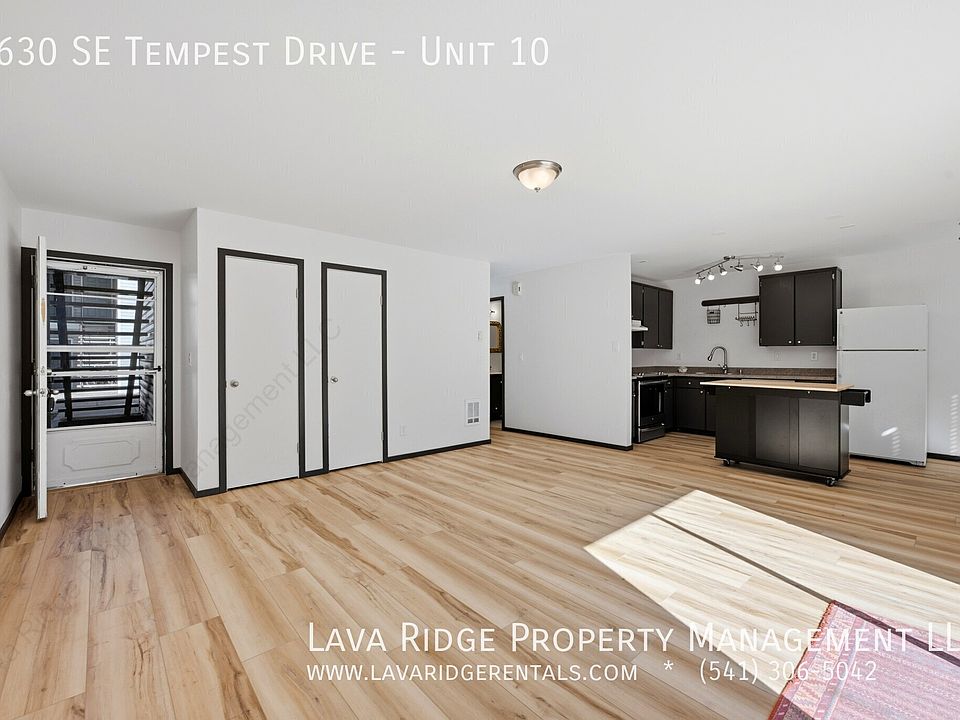 1st image of 1630 SE Tempest Dr Unit 10