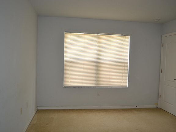 4th image of 1027 Grand Hickory Cir