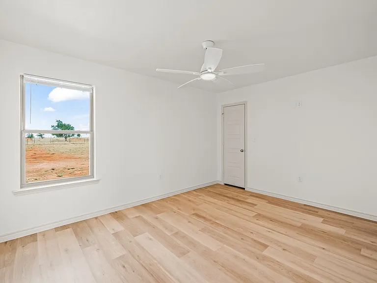 14904 North Cres #1200 — Photo 29