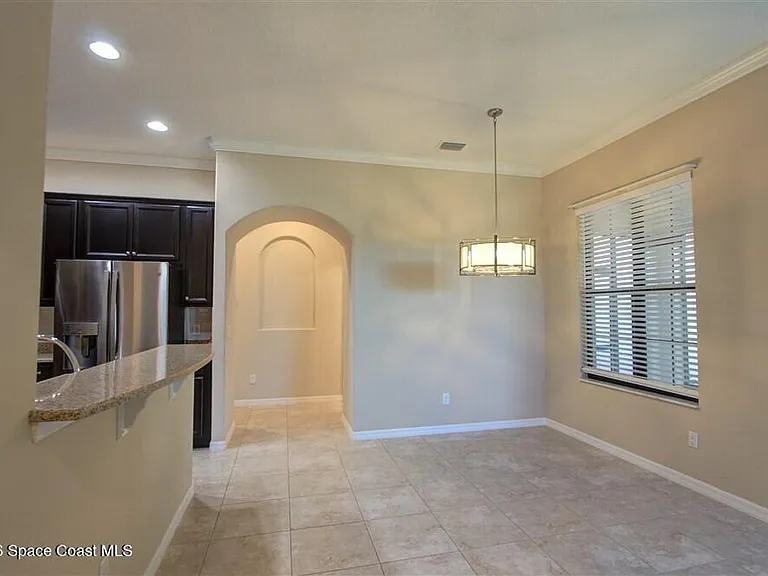 8810 Napolo Dr — Photo 9