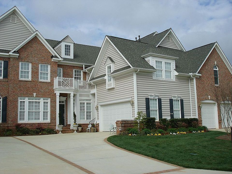 Beautiful Wakefield townhome