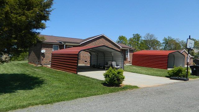 2nd image of 195 Morrisfield Ln