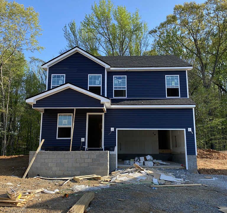 2nd image of 31 Woodland St