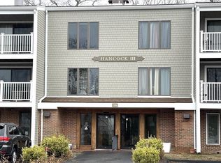 36 Old Colony Way APT 23, Orleans, MA 02653