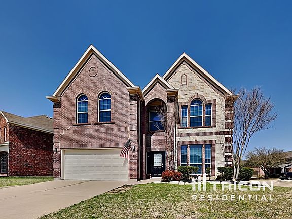 2nd image of 621 Bur Oak Dr
