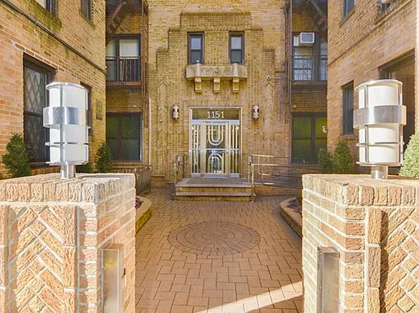 1151 Brighton Beach Ave Suite 2, Brooklyn, NY 11235