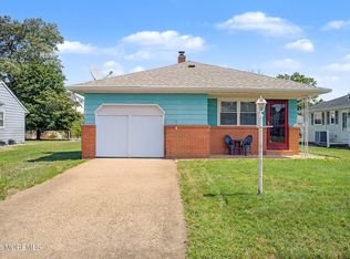 86 Scarborough Place, Toms River, NJ 08757