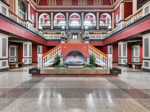 235 State St APT 111, Springfield, MA 01103