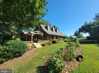 400 Pondview Ln, Davidsonville, MD 21035