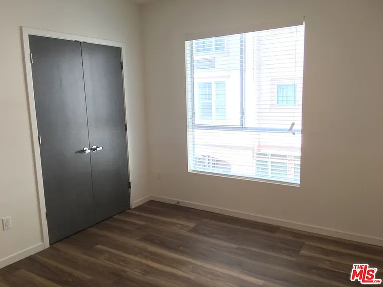 4600 Coldwater Canyon Ave #205 — Photo 16