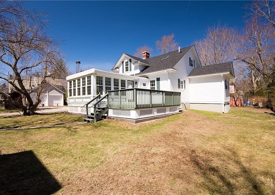 1 Horton Pl, Rumford, RI 02916 Zillow
