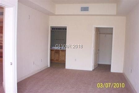 4th image of 79 E Agate Ave Unit 401