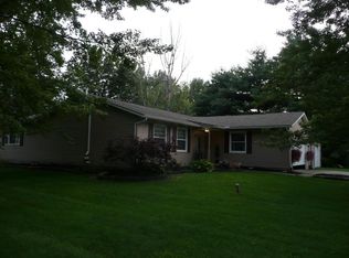 19 Capot Ln SW, Pataskala, OH 43062