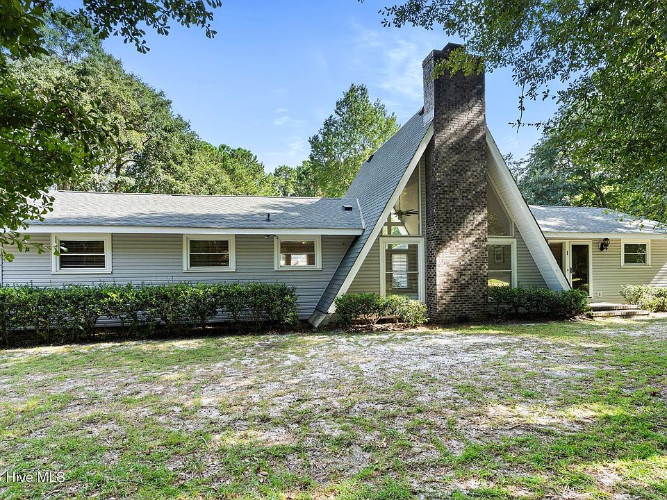 1st image of 220 Brockway Road