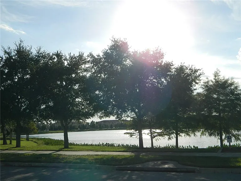 7460 Ripplepointe Way — Photo 32