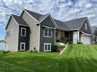 2302 Fillmore St, Jenison, MI 49428