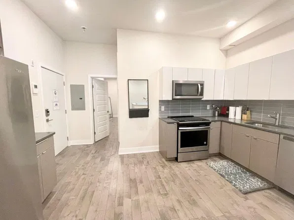 1314 N Front St, Philadelphia, PA
