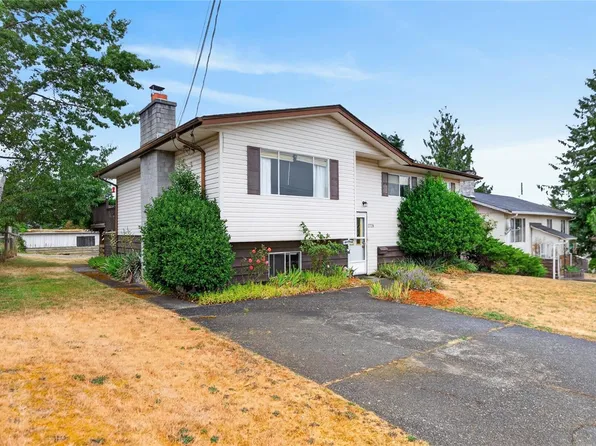 2728 Windermere Ave, Cumberland, BC V0R 1S0
