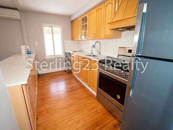2nd image of 23-30 21st St #2
