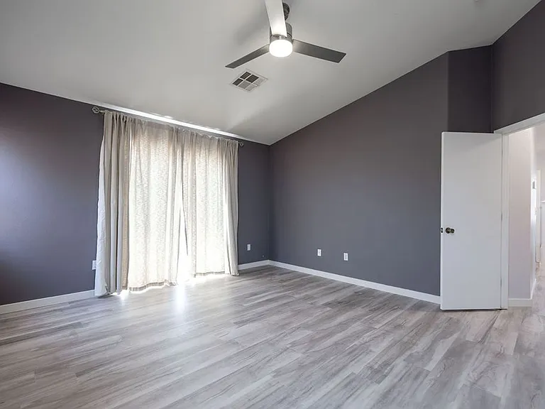 1109 Devon Downs Ave — Photo 25
