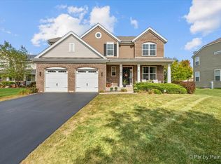 12484 Carver Ln, Huntley, IL 60142