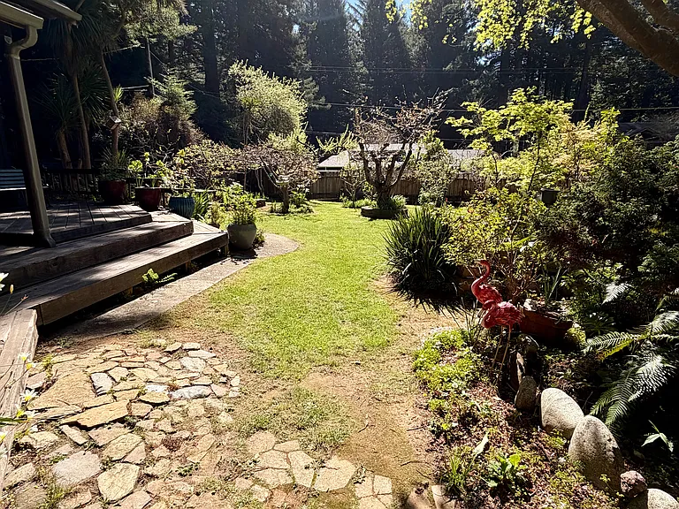 452 Spruce Ave — Photo 48