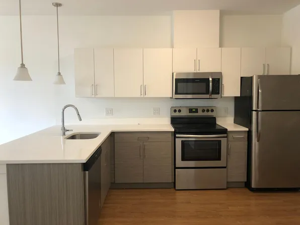 429 Bergen Avenue image 16 of 31