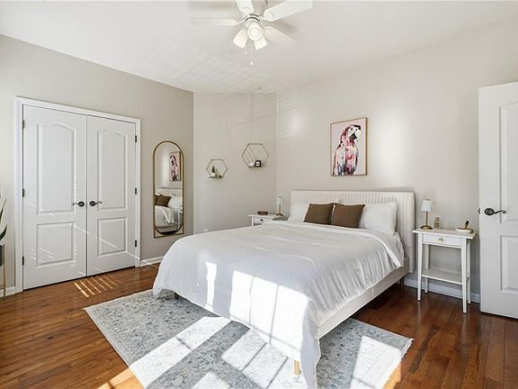 4th image of 3777 Lake Point Blvd