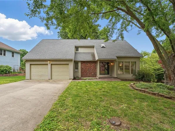 10503 W 50th Ter, Shawnee, KS 66203