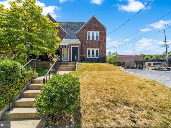 2 Hendrickson Ave, Bellmawr, NJ 08031